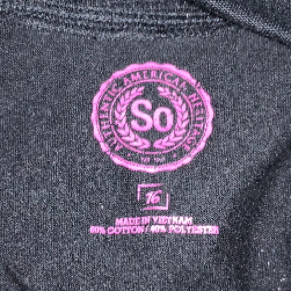 Shirt - Picture 3 of 4